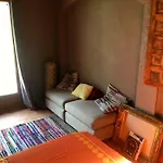 Guest house La Guarida Alicante