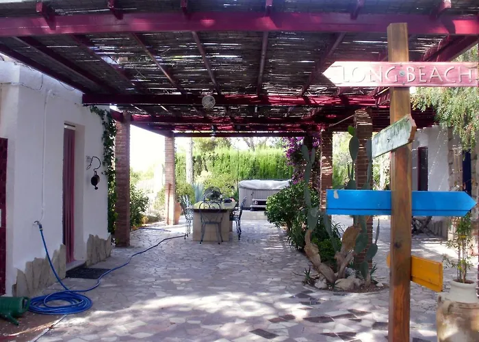La Guarida 2*